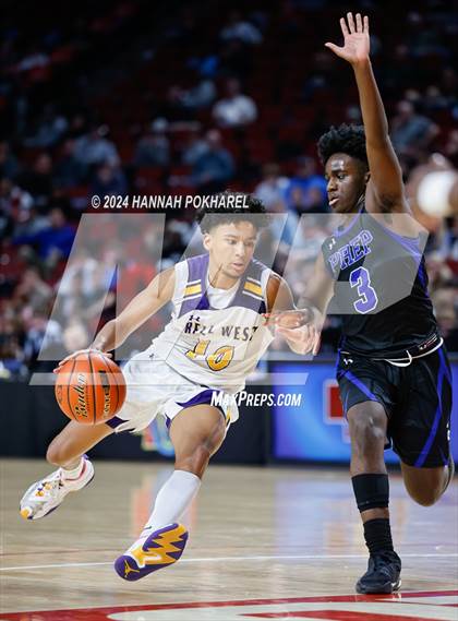 Thumbnail 1 in Bellevue West vs. Creighton Prep (NSAA Class A Quarterfinal) photogallery.