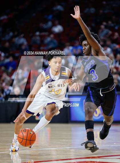 Thumbnail 3 in Bellevue West vs. Creighton Prep (NSAA Class A Quarterfinal) photogallery.