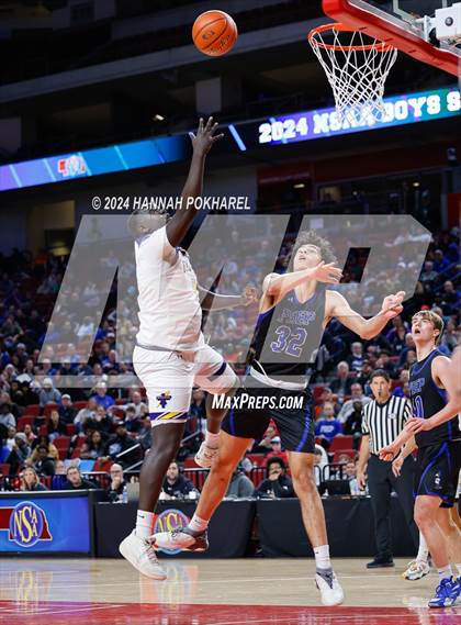Thumbnail 1 in Bellevue West vs. Creighton Prep (NSAA Class A Quarterfinal) photogallery.