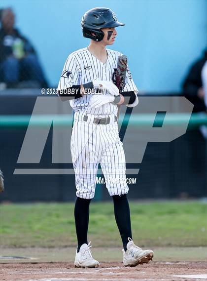 Thumbnail 1 in Clovis West @ Clovis North photogallery.