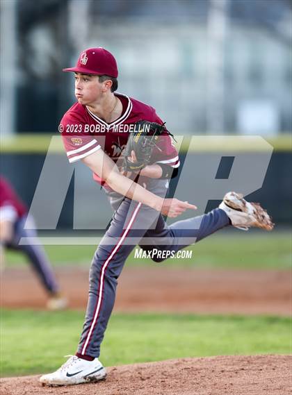 Thumbnail 2 in Clovis West @ Clovis North photogallery.