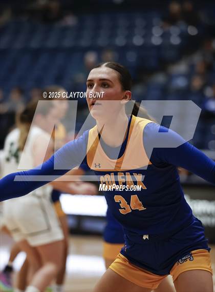 Thumbnail 3 in Colfax vs Pendleton (Avista Holiday Tournament) photogallery.