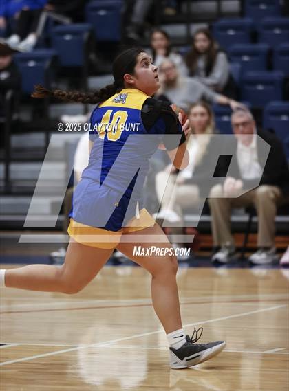 Thumbnail 3 in Colfax vs Pendleton (Avista Holiday Tournament) photogallery.