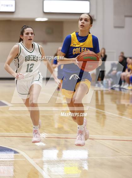 Thumbnail 2 in Colfax vs Pendleton (Avista Holiday Tournament) photogallery.