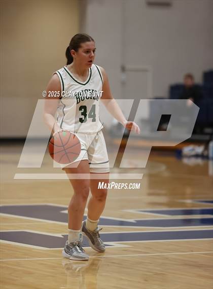 Thumbnail 3 in Colfax vs Pendleton (Avista Holiday Tournament) photogallery.