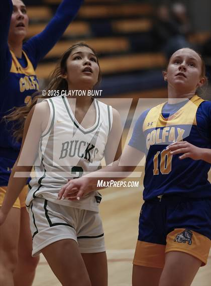 Thumbnail 2 in Colfax vs Pendleton (Avista Holiday Tournament) photogallery.