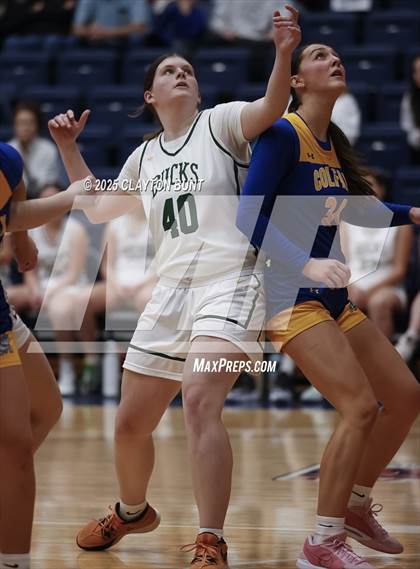 Thumbnail 1 in Colfax vs Pendleton (Avista Holiday Tournament) photogallery.