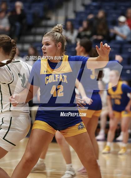 Thumbnail 2 in Colfax vs Pendleton (Avista Holiday Tournament) photogallery.