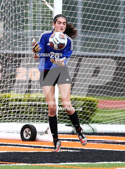 Thumbnail 2 in Carmel vs. Libertyville (IHSA Sectional Final) photogallery.