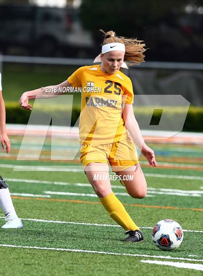 Thumbnail 2 in Carmel vs. Libertyville (IHSA Sectional Final) photogallery.
