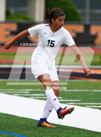 Thumbnail 1 in Carmel vs. Libertyville (IHSA Sectional Final) photogallery.