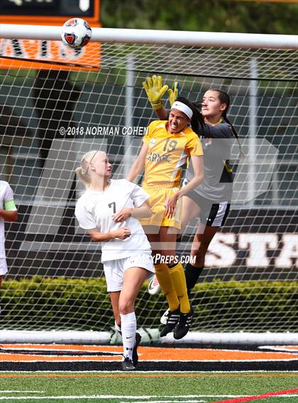 Thumbnail 2 in Carmel vs. Libertyville (IHSA Sectional Final) photogallery.
