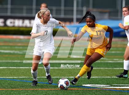 Thumbnail 3 in Carmel vs. Libertyville (IHSA Sectional Final) photogallery.