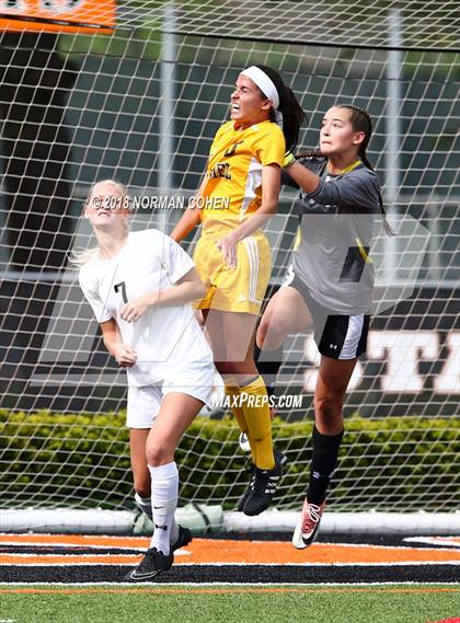 Thumbnail 1 in Carmel vs. Libertyville (IHSA Sectional Final) photogallery.