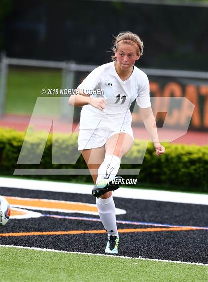 Thumbnail 2 in Carmel vs. Libertyville (IHSA Sectional Final) photogallery.
