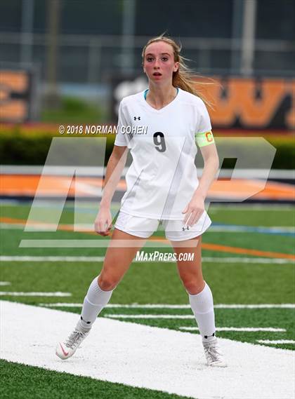 Thumbnail 3 in Carmel vs. Libertyville (IHSA Sectional Final) photogallery.