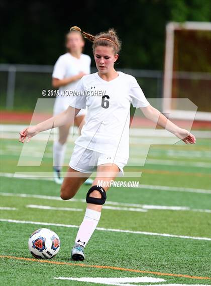 Thumbnail 3 in Carmel vs. Libertyville (IHSA Sectional Final) photogallery.
