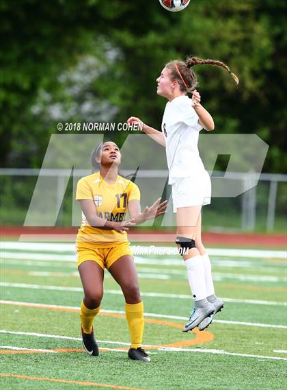 Thumbnail 2 in Carmel vs. Libertyville (IHSA Sectional Final) photogallery.