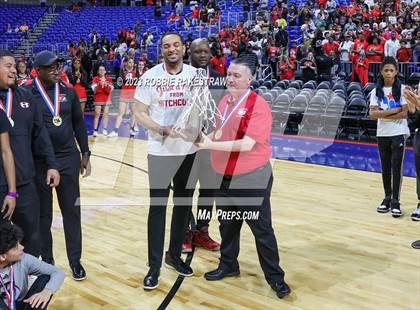 Thumbnail 1 in Hitchcock vs. Childress (UIL 3A Basketball State Final Medal Ceremony) photogallery.