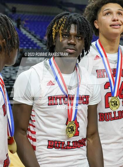 Thumbnail 2 in Hitchcock vs. Childress (UIL 3A Basketball State Final Medal Ceremony) photogallery.