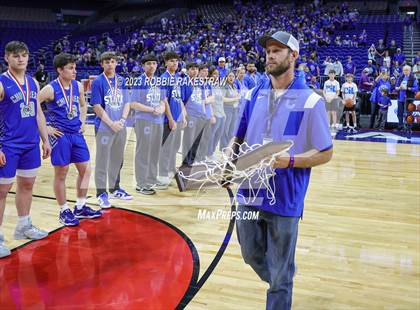 Thumbnail 2 in Hitchcock vs. Childress (UIL 3A Basketball State Final Medal Ceremony) photogallery.