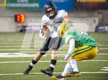 Thumbnail 1 in Tumwater vs. Hockinson (WIAA 2A Final) photogallery.