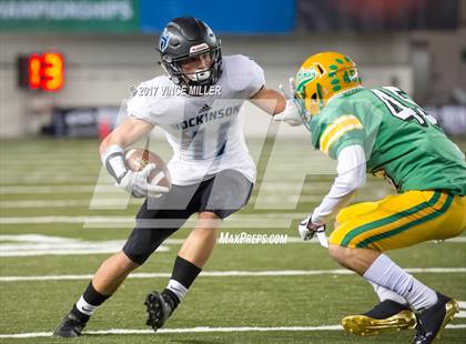 Thumbnail 3 in Tumwater vs. Hockinson (WIAA 2A Final) photogallery.