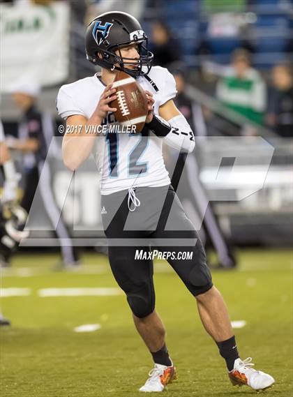 Thumbnail 3 in Tumwater vs. Hockinson (WIAA 2A Final) photogallery.