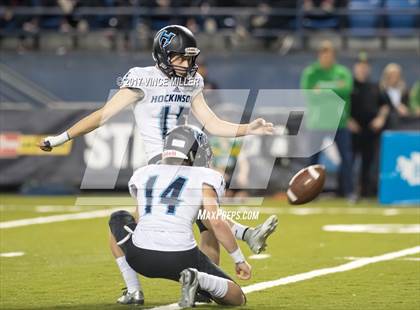 Thumbnail 1 in Tumwater vs. Hockinson (WIAA 2A Final) photogallery.