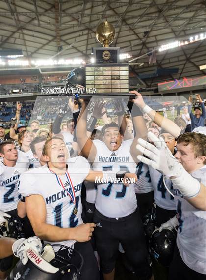 Thumbnail 1 in Tumwater vs. Hockinson (WIAA 2A Final) photogallery.