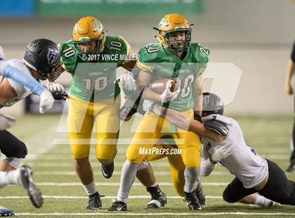 Thumbnail 3 in Tumwater vs. Hockinson (WIAA 2A Final) photogallery.