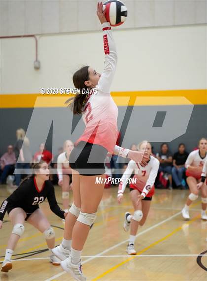 Thumbnail 3 in Combs vs. St. Johns photogallery.