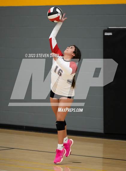 Thumbnail 3 in Combs vs. St. Johns photogallery.