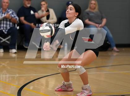 Thumbnail 3 in Combs vs. St. Johns photogallery.