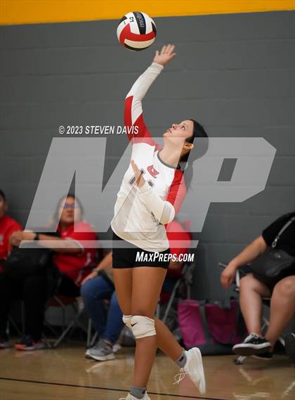 Thumbnail 2 in Combs vs. St. Johns photogallery.