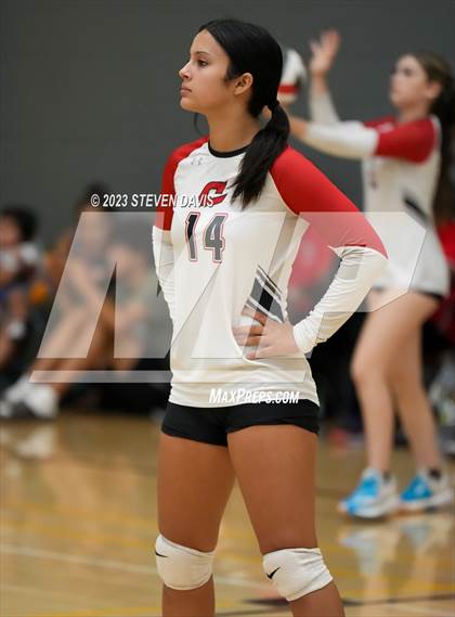 Thumbnail 2 in Combs vs. St. Johns photogallery.