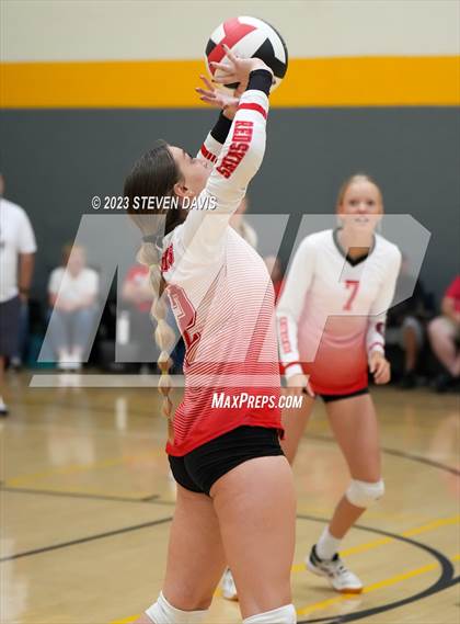 Thumbnail 2 in Combs vs. St. Johns photogallery.