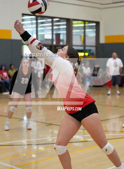 Thumbnail 1 in Combs vs. St. Johns photogallery.