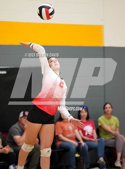 Thumbnail 3 in Combs vs. St. Johns photogallery.