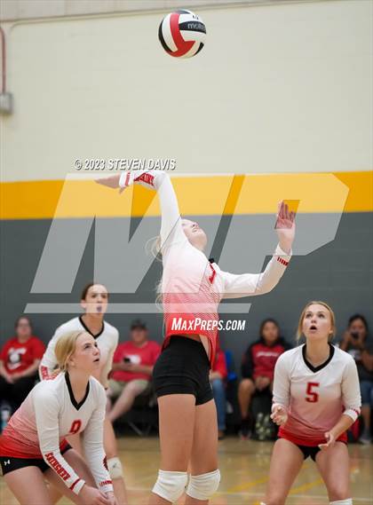 Thumbnail 2 in Combs vs. St. Johns photogallery.