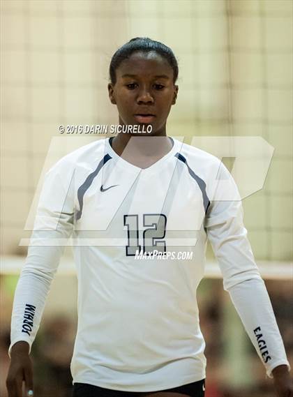Thumbnail 3 in Tri-City Christian vs. Valencia (Nike Tournament of Champions) photogallery.