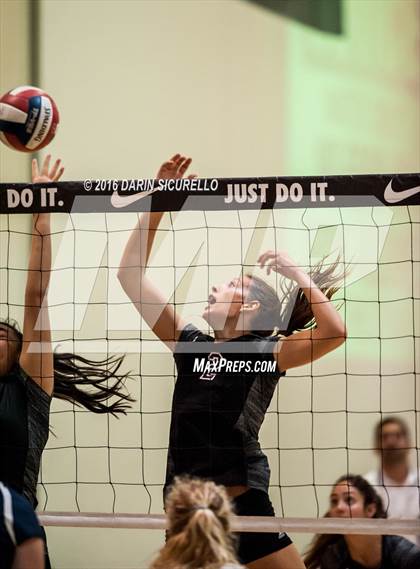 Thumbnail 3 in Tri-City Christian vs. Valencia (Nike Tournament of Champions) photogallery.
