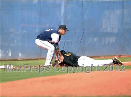 Thumbnail 3 in Coronado vs. Faith Lutheran (Lion Invitational) photogallery.