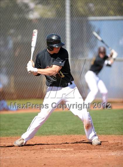 Thumbnail 2 in Coronado vs. Faith Lutheran (Lion Invitational) photogallery.
