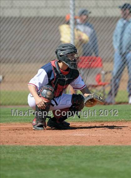 Thumbnail 2 in Coronado vs. Faith Lutheran (Lion Invitational) photogallery.