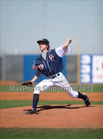 Thumbnail 2 in Coronado vs. Faith Lutheran (Lion Invitational) photogallery.