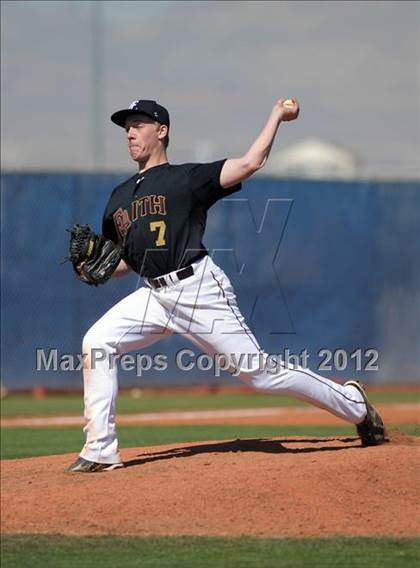 Thumbnail 1 in Coronado vs. Faith Lutheran (Lion Invitational) photogallery.