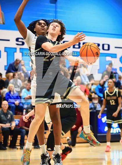 Thumbnail 1 in Dixon @ Swansboro photogallery.
