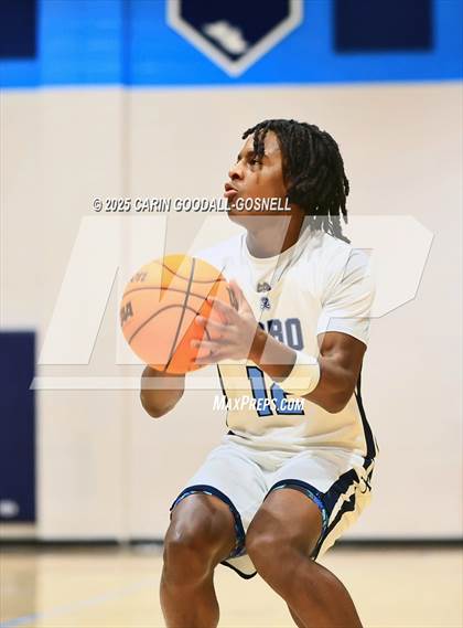 Thumbnail 1 in Dixon @ Swansboro photogallery.