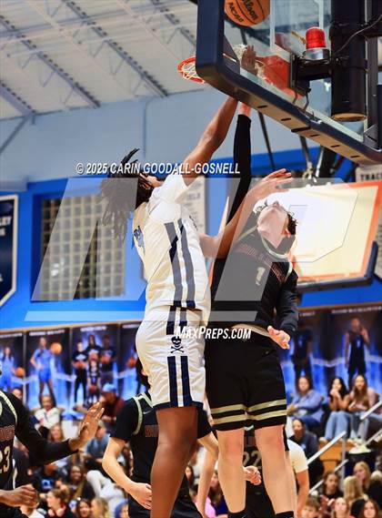 Thumbnail 1 in Dixon @ Swansboro photogallery.